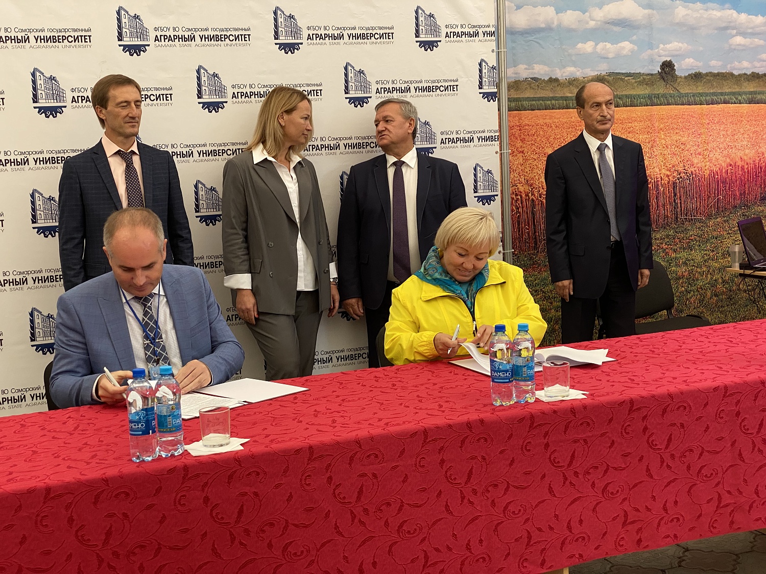 10 - 11 сентября в Усть-Кинельский состоялось открытие XXIII Поволжской агропромышленной выставки.